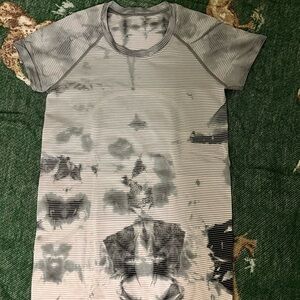 Lululemon Swiftly T-Shirt